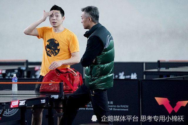小宋佳凭借《好奇害死猫》和《闯关东》迅速走红，又在史诗巨 小宋佳登台湾版《VOGUE》 原始姿态恣意绽放 2009-05-12 小宋佳日前，小宋佳获台湾版《VOGUE》邀请，拍摄了以“亚洲新星力”为主题的人物拍摄，作为内地当红女星，小宋佳用自己的努力一点点拓宽着个人影响力，此次合作，工作人员也给予了她很好的评价。